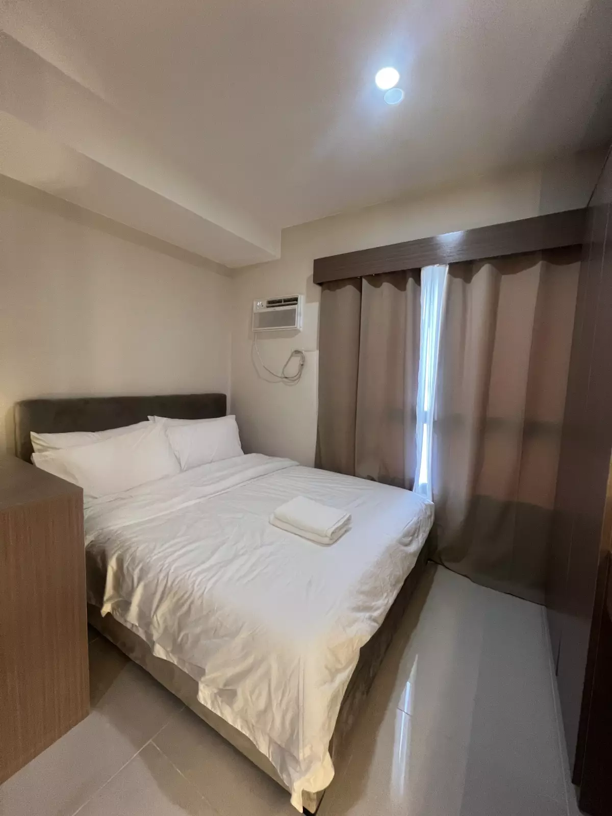 Brand New Fully Furnished Studio In J Tower Residences For Rent — Studio in V.Albano, Mandaue City, Cebu — Photo 4