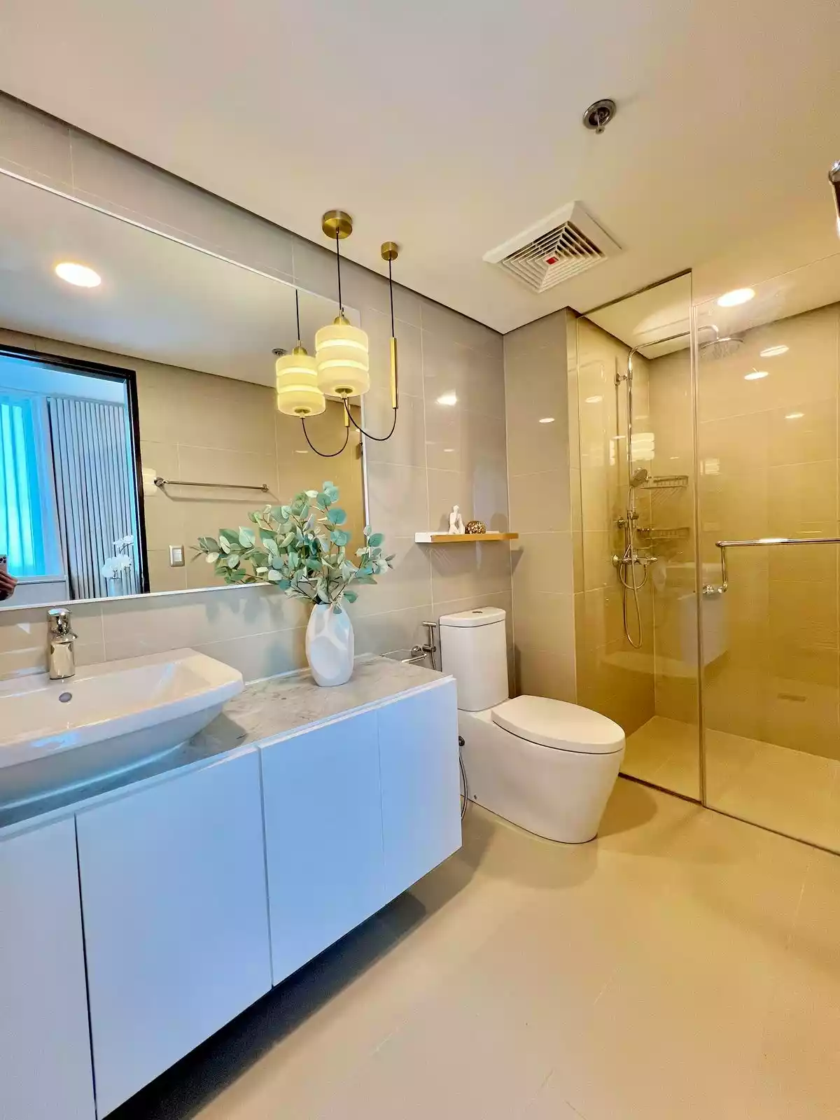 Open photo 11 of 14 — 2BR 38 Park