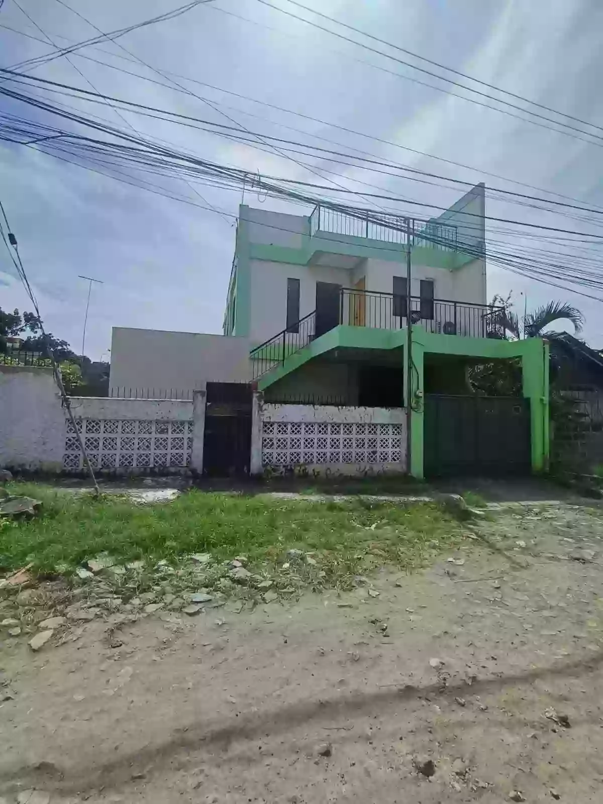 House & Lot : Basak Cebu City — House and Lot in Cebu City, Cebu, Philippines — Photo 2