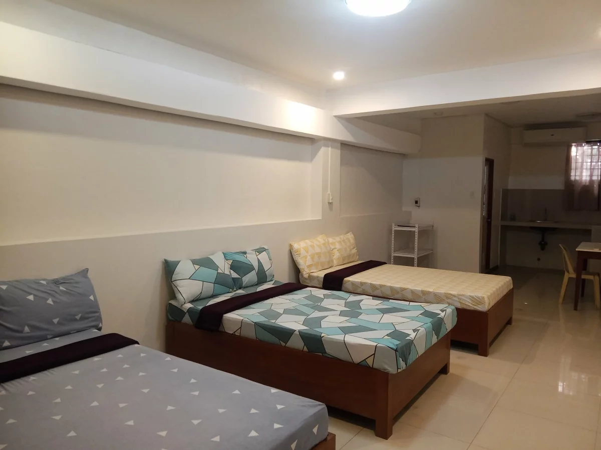 Guest Hotel — 1 Bedroom in Pili, Camarines Sur, Philippines — Photo 6