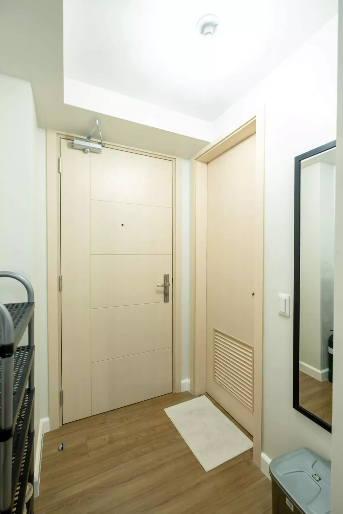 Open photo 17 of 17 — Studio Unit in Solinea Lazuli for Sale 