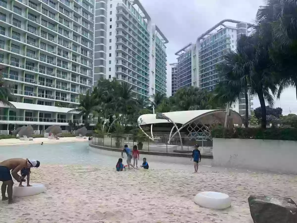 1-BR with balcony in Azure Urban Resort Residences 