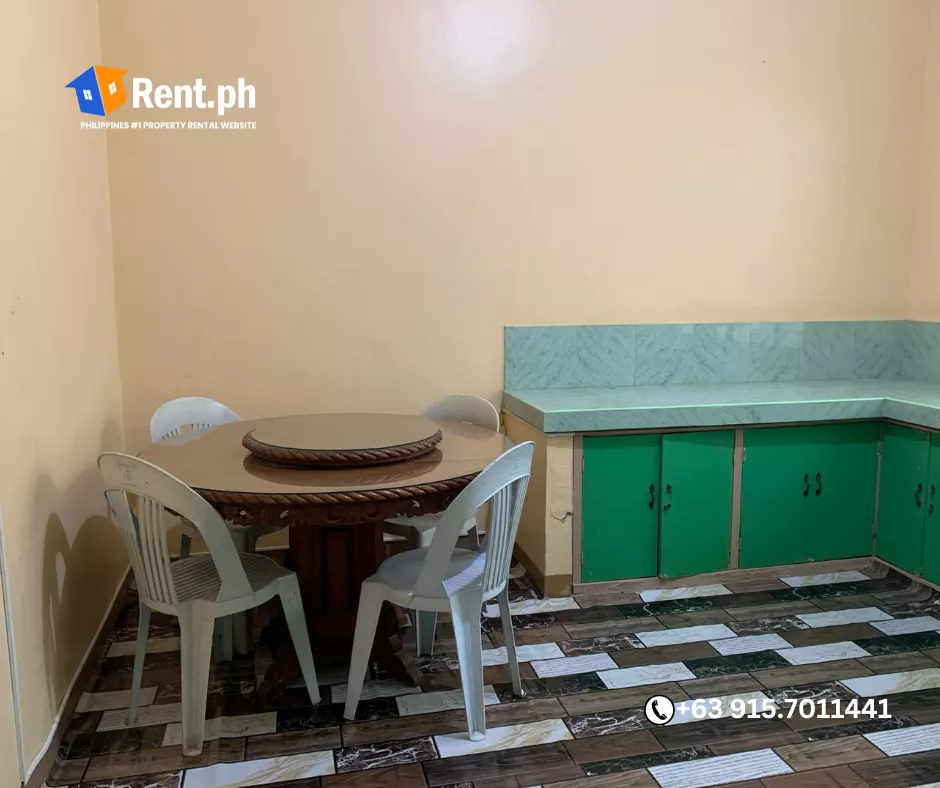 SPACIOUS 3-BEDROOM HOUSE FOR RENT IN LAS PINAS — House and Lot in S. Valerio, Las Piñas, Metro Manila — Photo 7