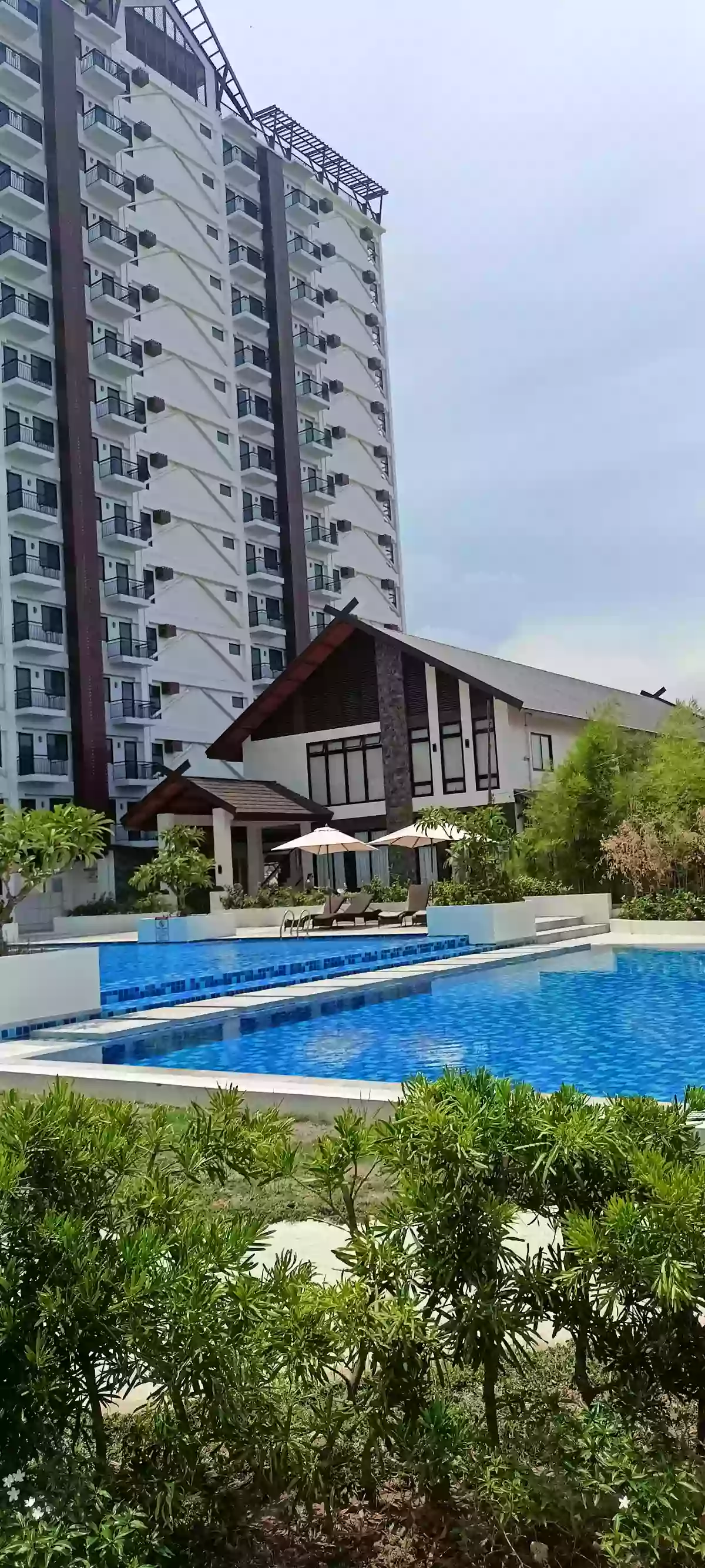 2Bedroom Finished Unit Rush For Assume  Ocean Crest Mactan — 2 Bedrooms in Mactan Lapu-Lapu City — Photo 3