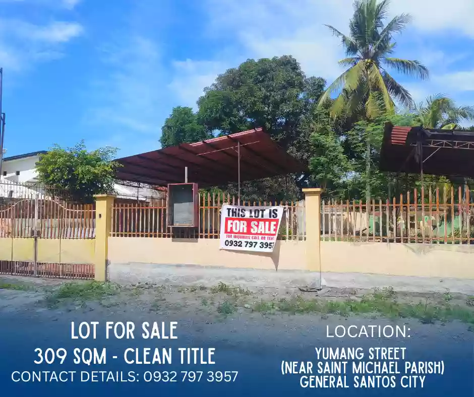 Lot for SALE! Great Location... just a few steps from St. Michael the Archangel Parish!