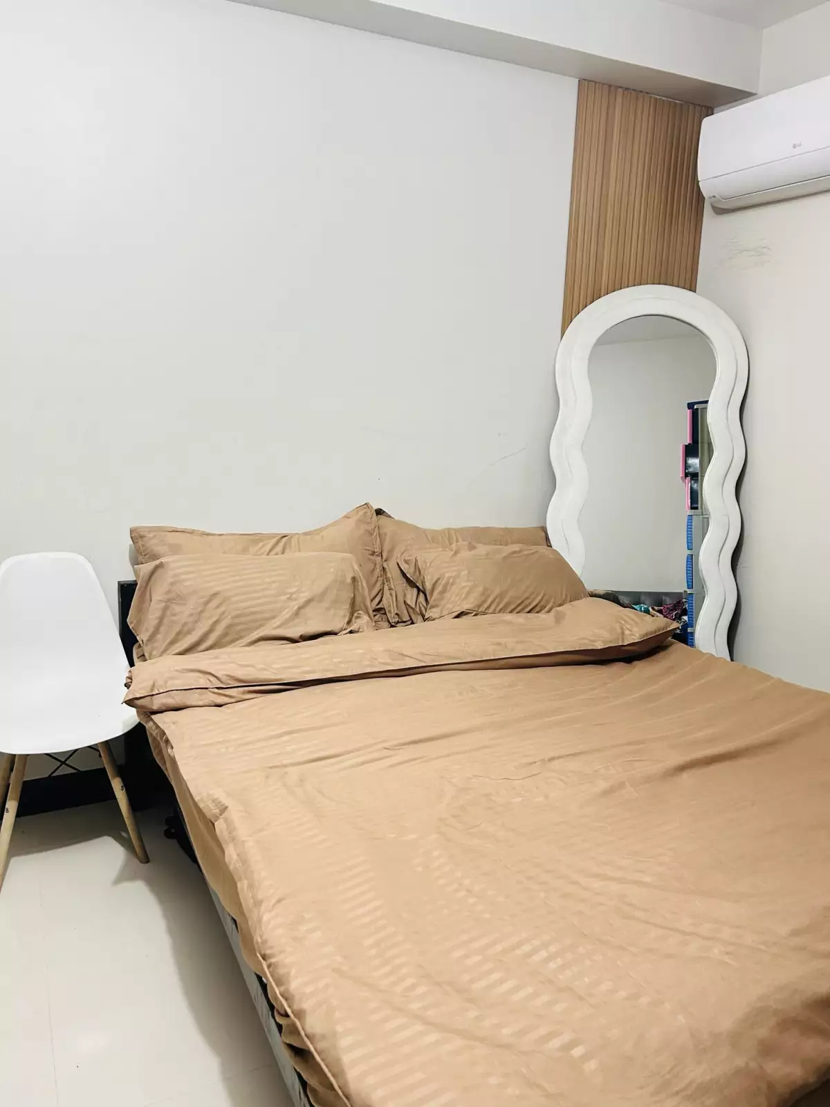 Condominium — Studio in Marigondon Beach Road, Lapu-Lapu City, Central Visayas — Photo 5