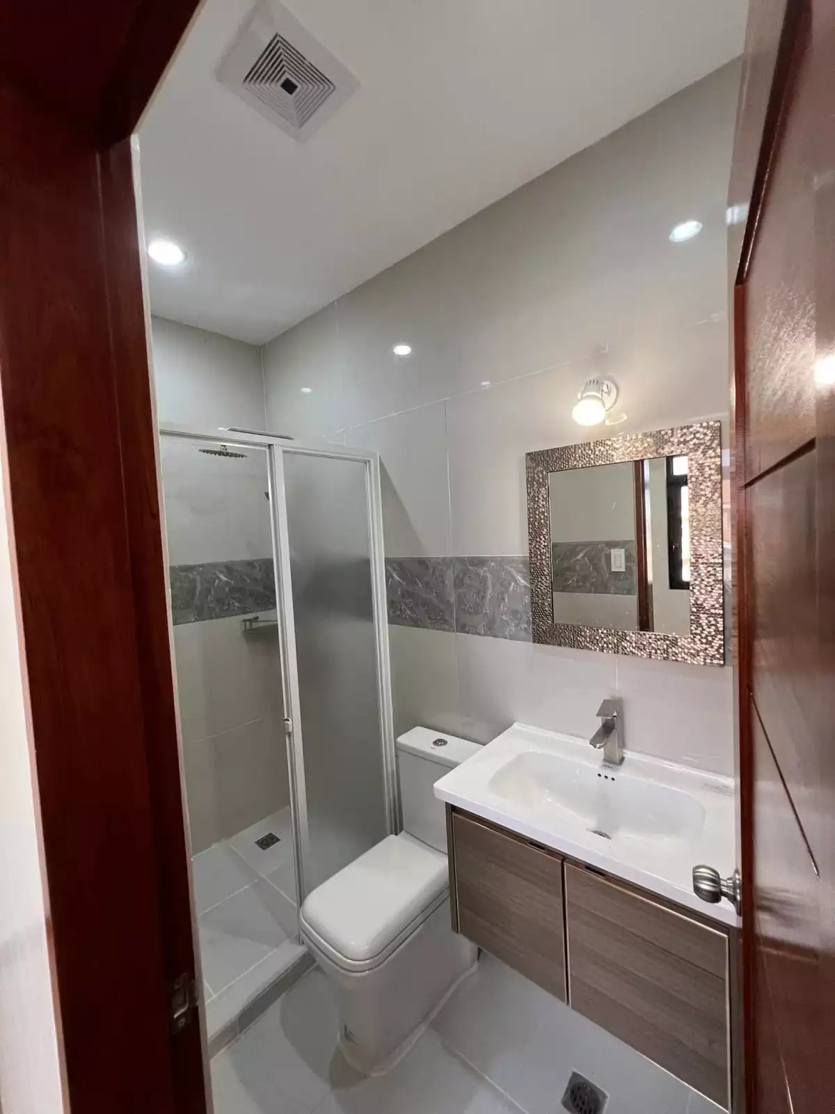 SINGLE DETACHED BRANDNEW HOUSE AND LOT FOR SALE IN VISTA GRANDE SUBD. — House and Lot in Rio de Janeiro Street, Talisay, Cebu — Photo 6