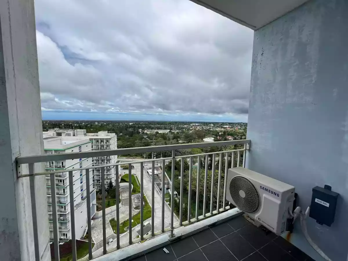 CONDO UNIT RUSH SALE!! SMDC-Wind Residences Tower 5 — Studio in Tagaytay City — Photo 2