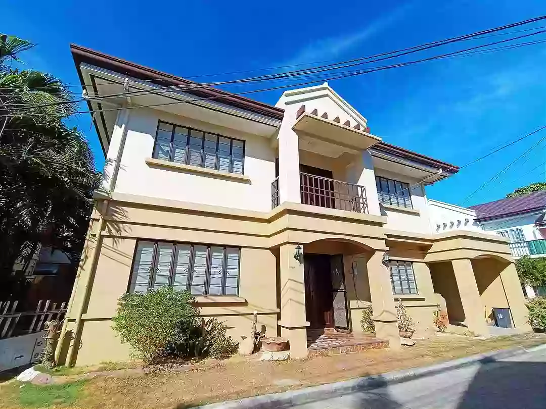 Spacious House For Rent
