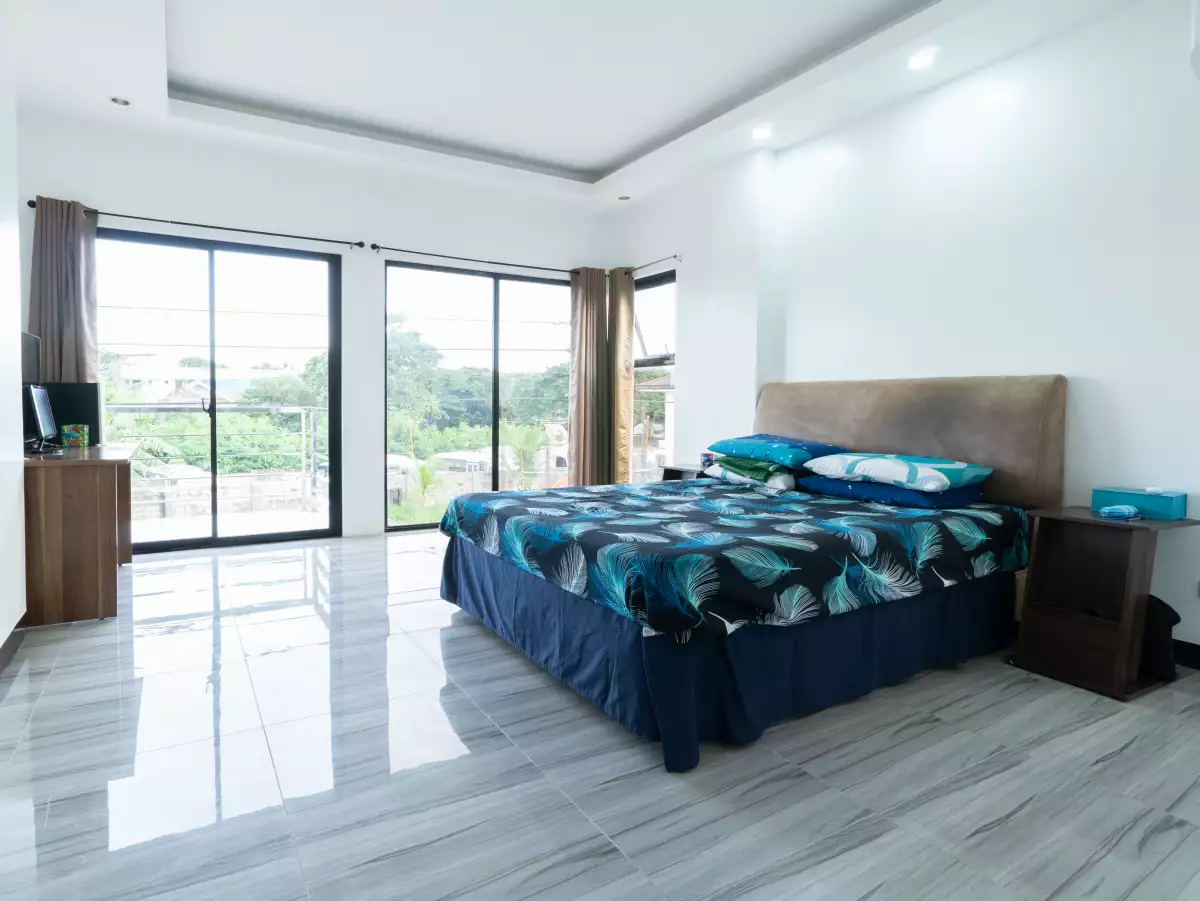 4 Bedroom House and Lot with 2 Garage