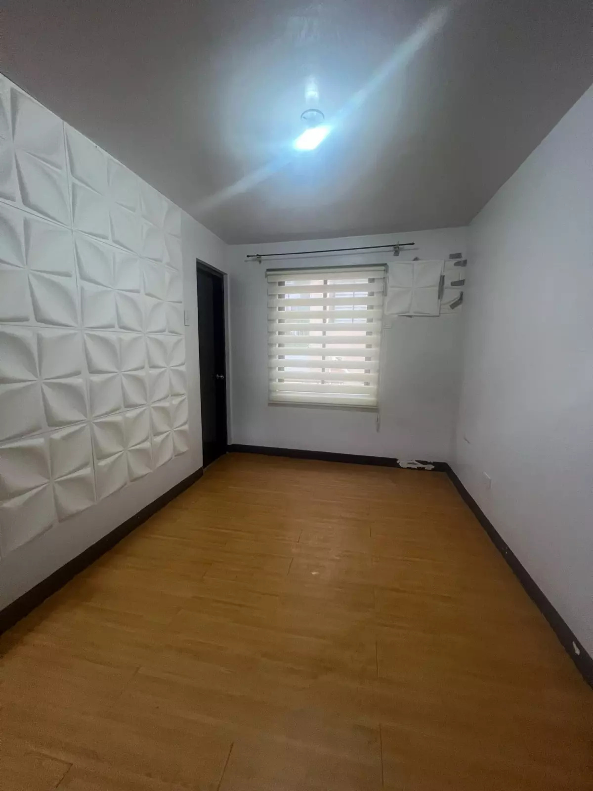 FOR RENT 2 BEDROOM CONDO UNIT WITH BALCONY — 2 Bedrooms in Naya Road, Cebu City, Central Visayas — Photo 5