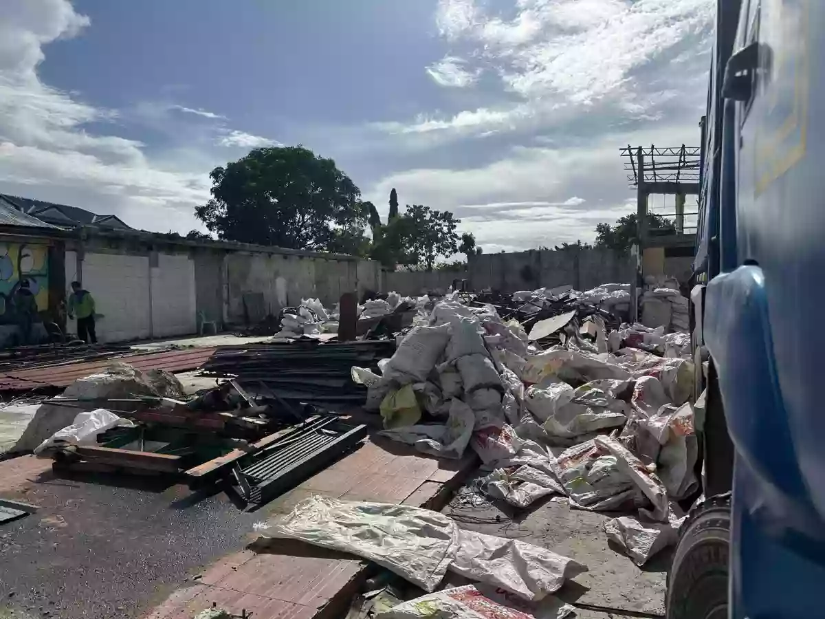 S.B. Lot for Sale — Commercial Lot in M.L. Quezon National Highway, Lapu-Lapu City, Cebu — Photo 2