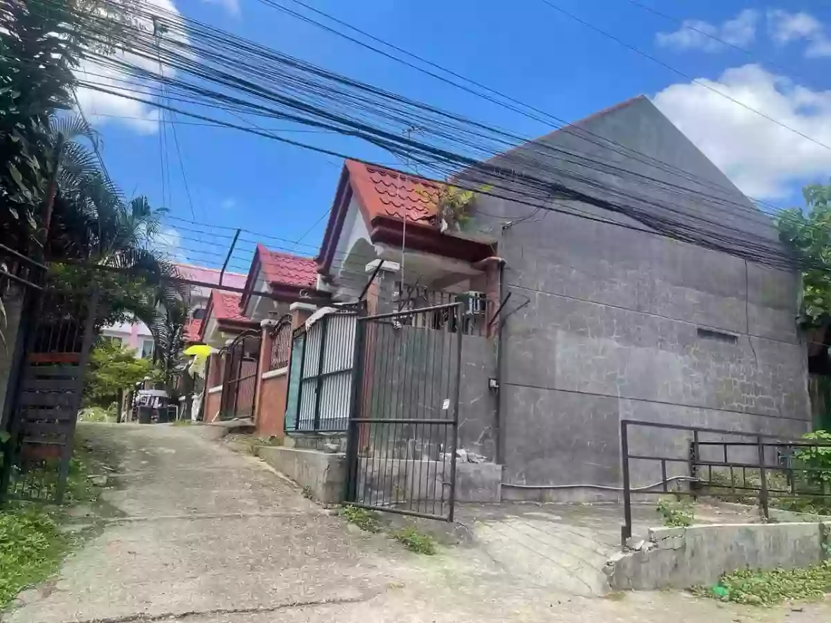 PROPERTY FOR SALE IN MARGARITA BAJADA, DAVAO CITY — Apartment in Davao City, Davao del Sur, Philippines — Photo 2