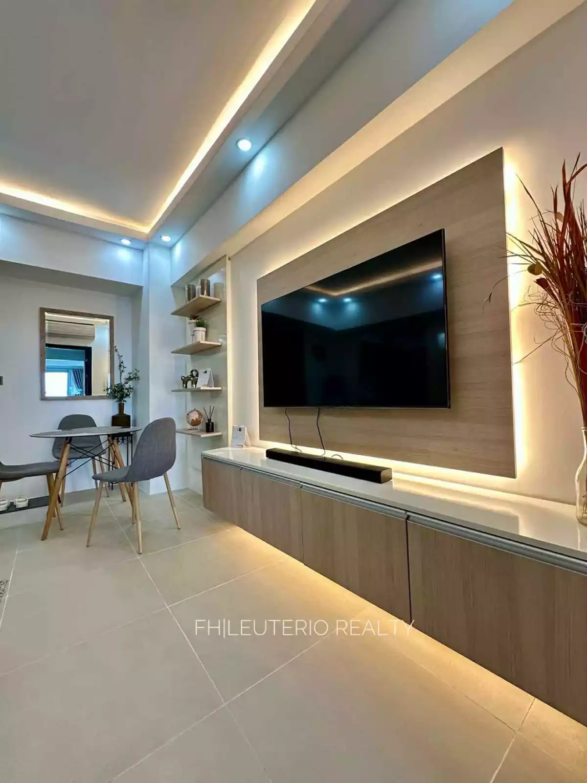 CONDOMINIUM — 1 Bedroom in Bajada, Davao City — Photo 5