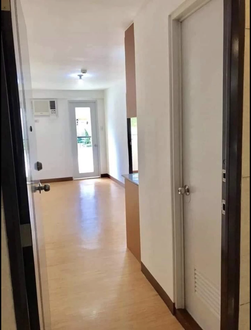 FOR ASSUME 1BR CONDO UNIT! — 1 Bedroom — Photo 4