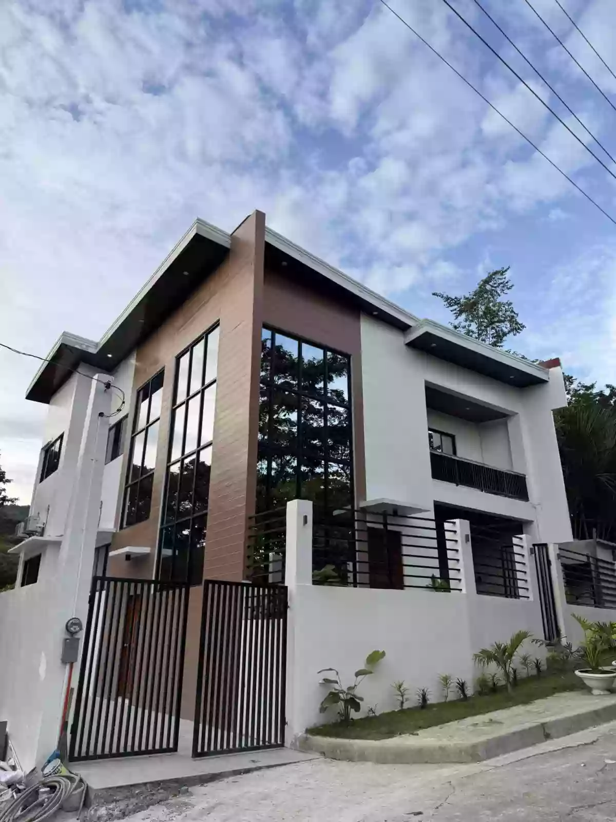 Open photo 15 of 17 — FOR SALE! BRAND NEW HOUSE AND LOT WITH SWIMMING POOL (RFO)