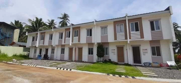 Rent-To-Own House Richwood Homes Bacong Negros Oriental — Townhouse in Dumaguete, Negros Oriental, Philippines — Photo 2