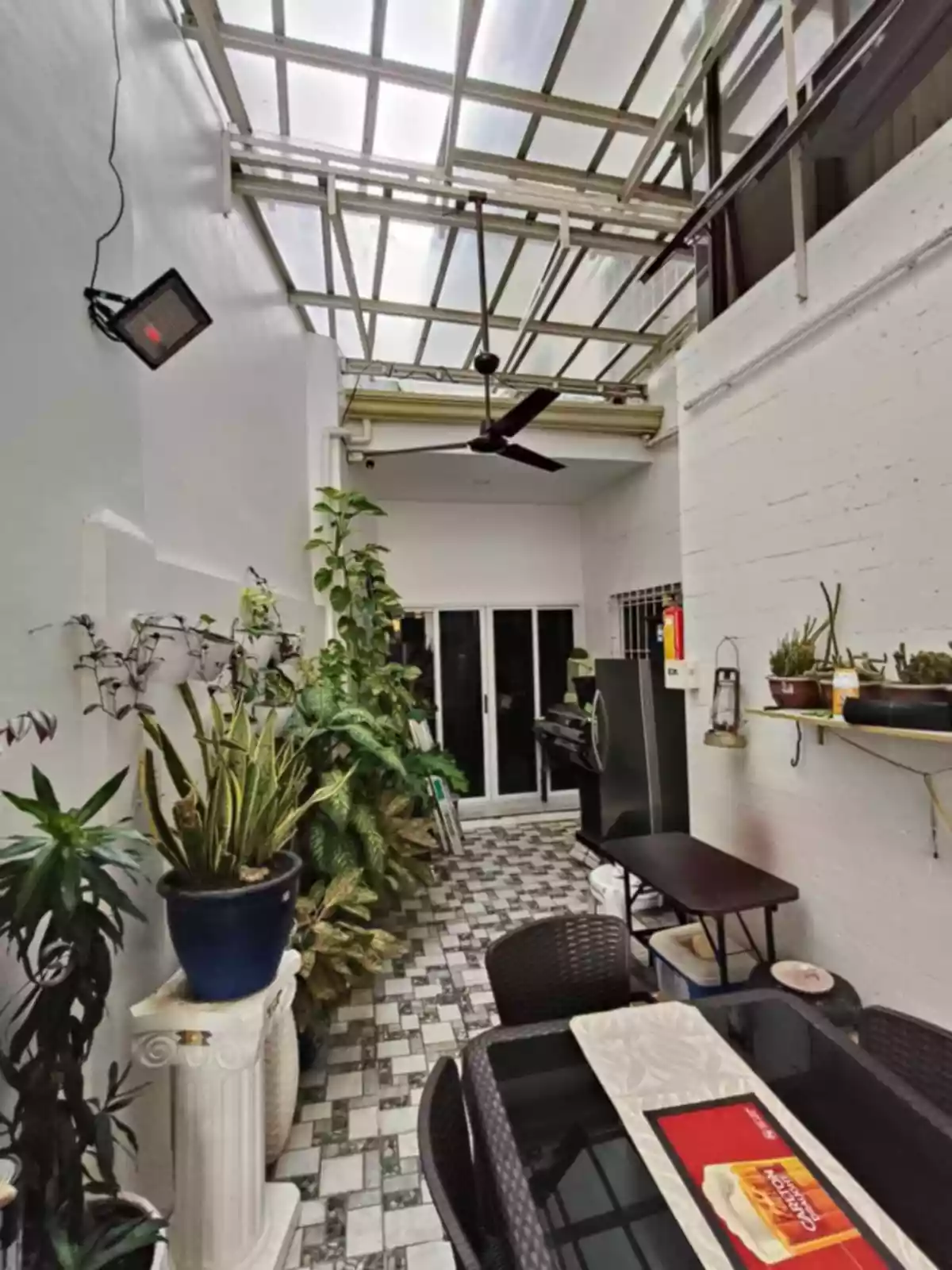 Open photo 14 of 25 — House and lot for sale in Banawa Cebu City