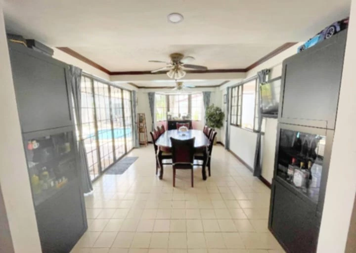 Single attached house — House and Lot in Lapu-Lapu City, Cebu, Philippines — Photo 4