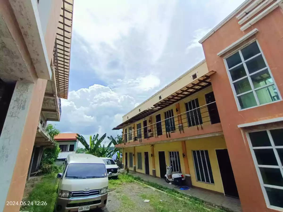 Prime Property for Sale: Perfect Investment for Rental Income Seekers — Building in Bajada, Davao City, Davao del Sur — Photo 3