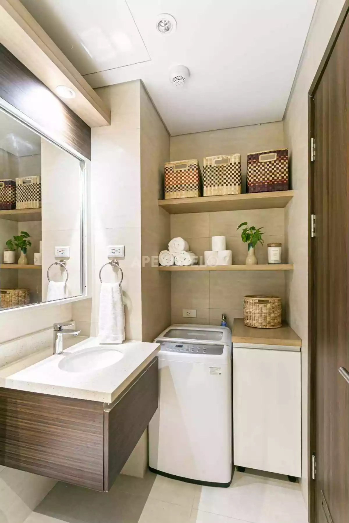 Fully Furnished Studio Unit in Tambuli Resort — Studio in Maribago, Mactan Island, Lapu-lapu — Photo 3