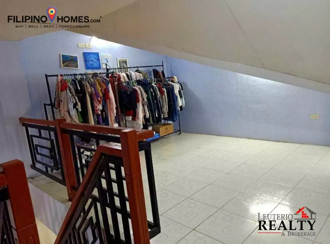 Cozy Bungalow with Attic in Naga City -Move-in Ready! 