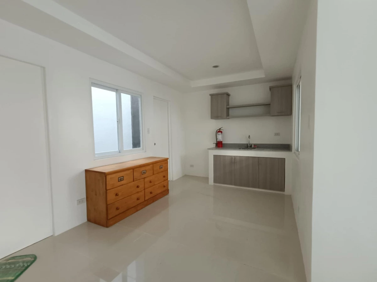 Modena Liloan Townhouse For Assume!! — House and Lot in Modena Subdivision, Liloan, Cebu — Photo 3