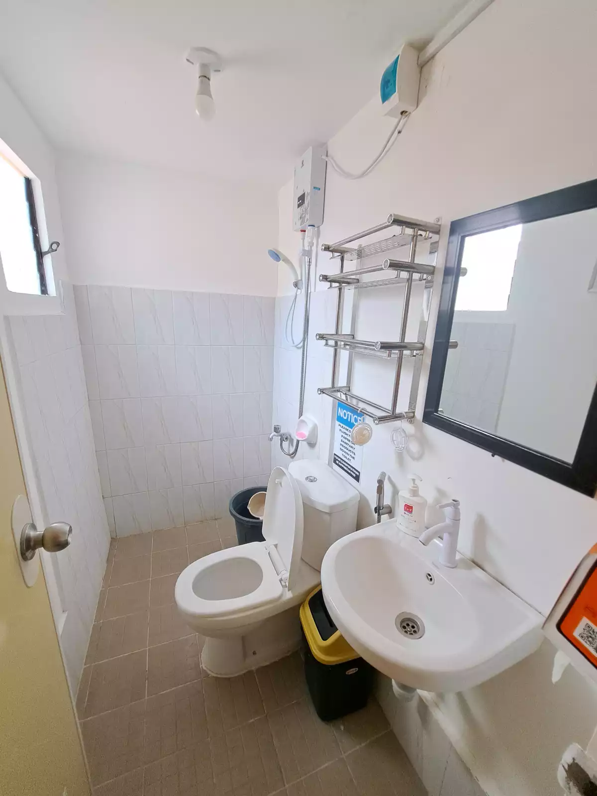 Open photo 22 of 22 — House And Lot In Capitol Park