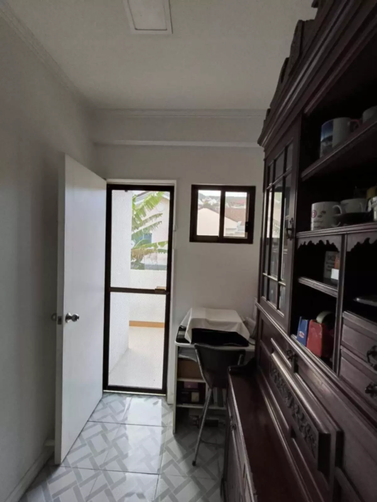 Open photo 16 of 25 — House and lot for sale in Banawa Cebu City
