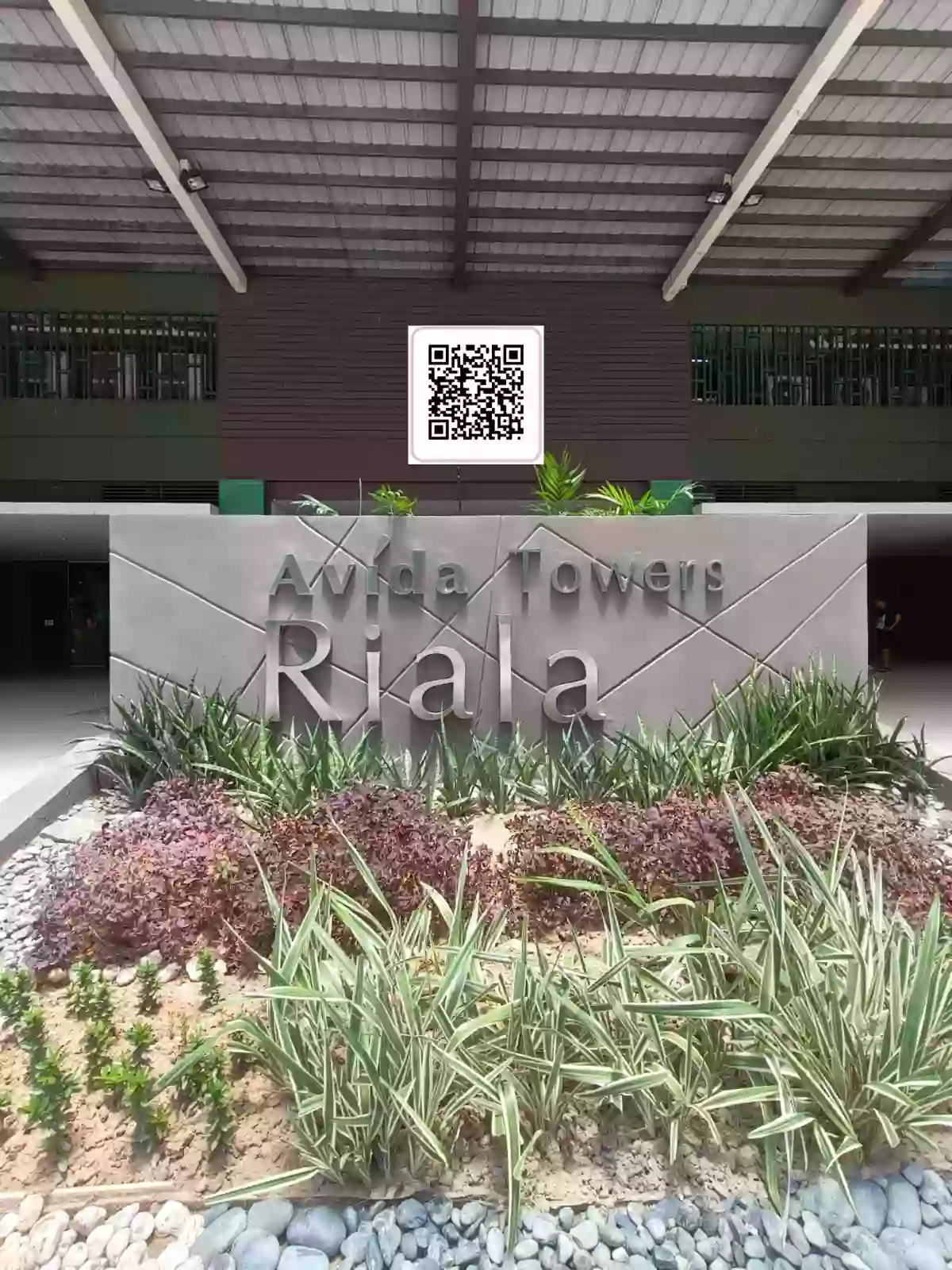 FOR SALE STUDIO TYPE CONDOMINIUM