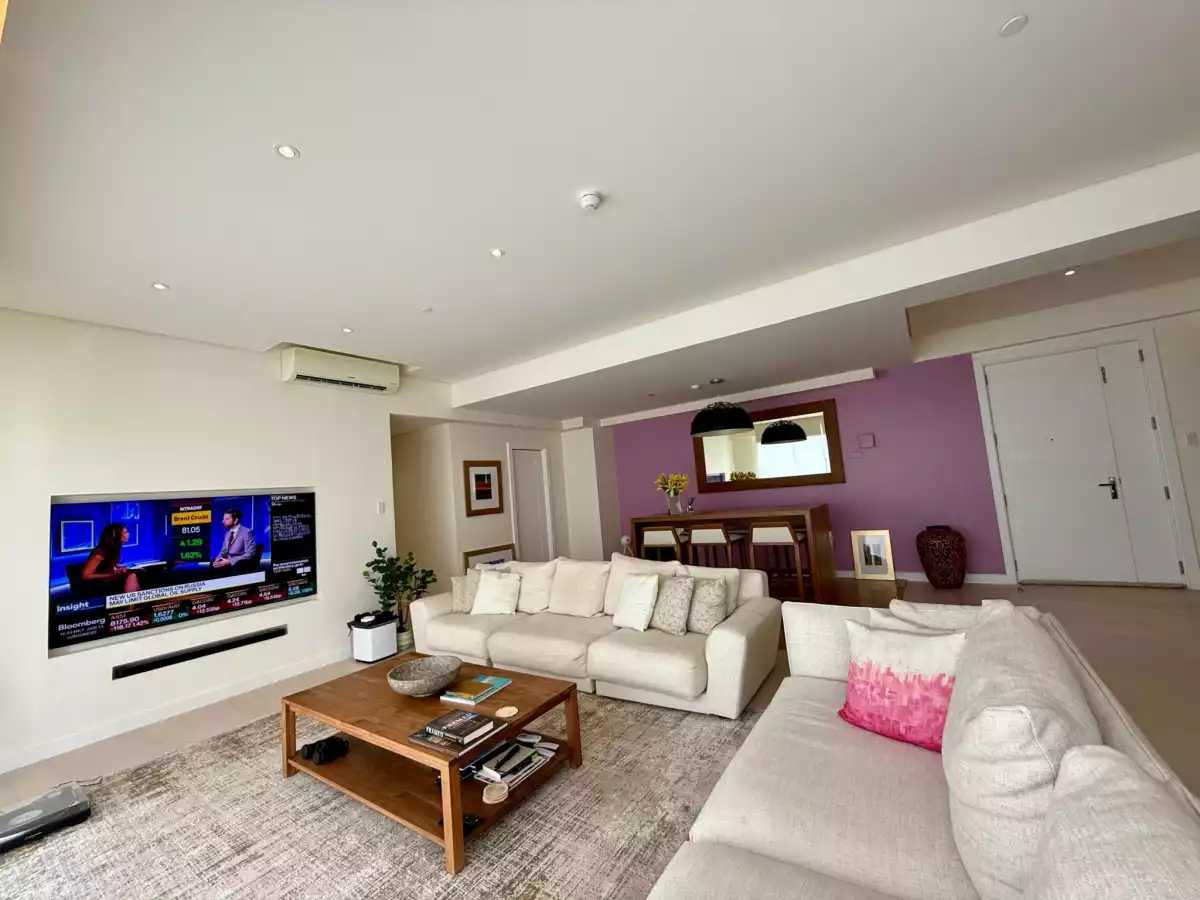 4BR + 3PARKING 32 SANSON SOLIHIYA UNIT FOR SALE — 4 Bedrooms in Cebu City, Cebu, Philippines — Photo 3