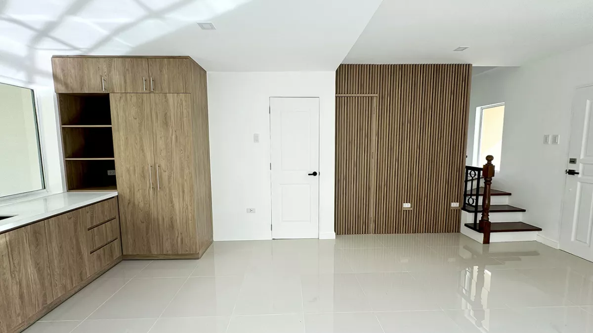 Open photo 12 of 13 — House and Lot For Sale- Lahug Cebu City