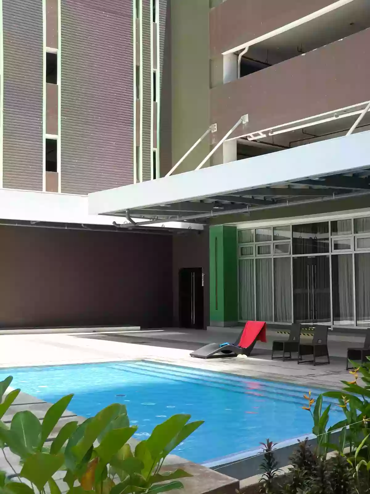 FOR SALE STUDIO TYPE CONDOMINIUM — Studio in Lahug, Cebu City, Cebu — Photo 3