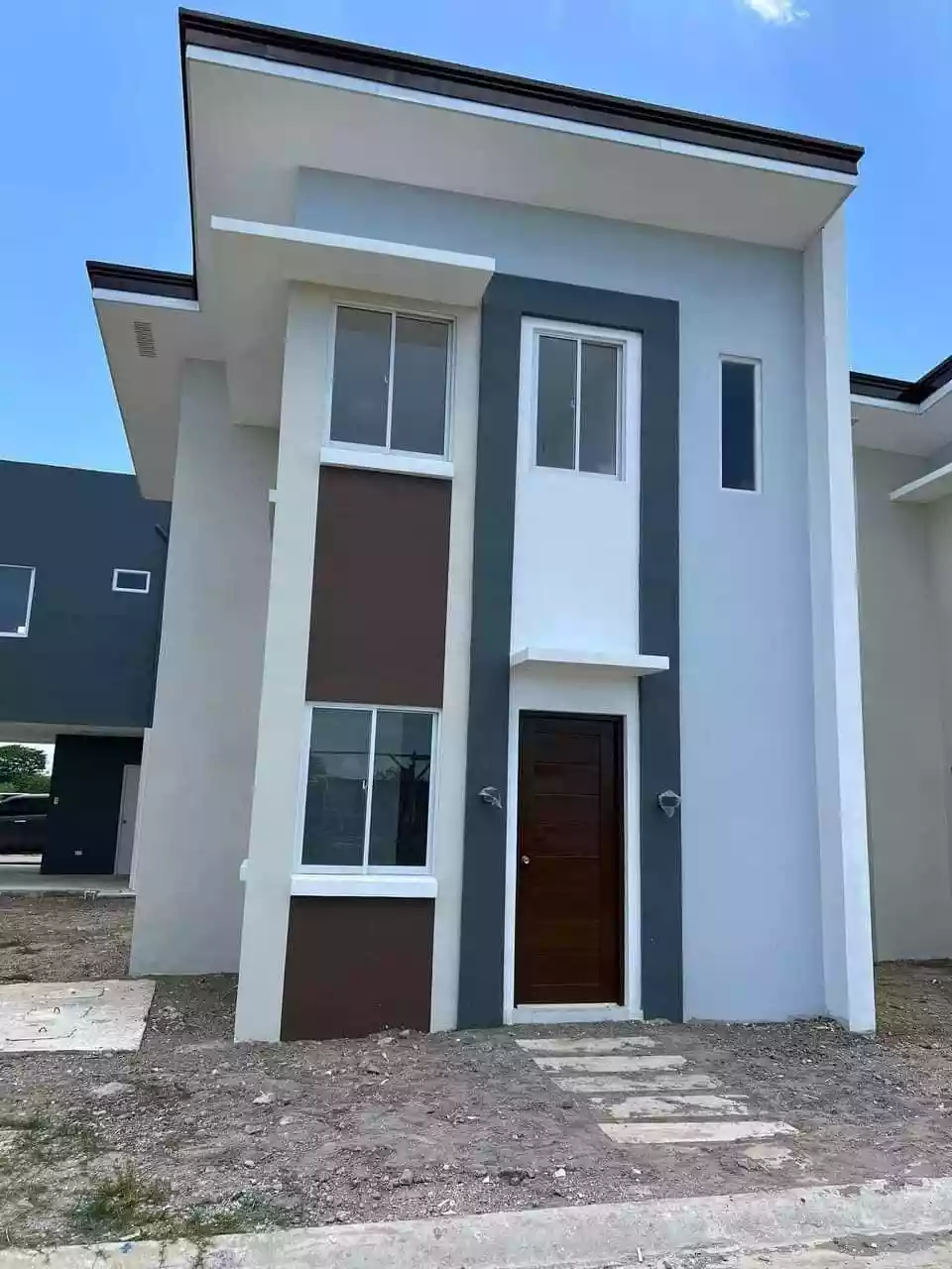 House and Lot for ASSUME CASA RUFINA!!!!