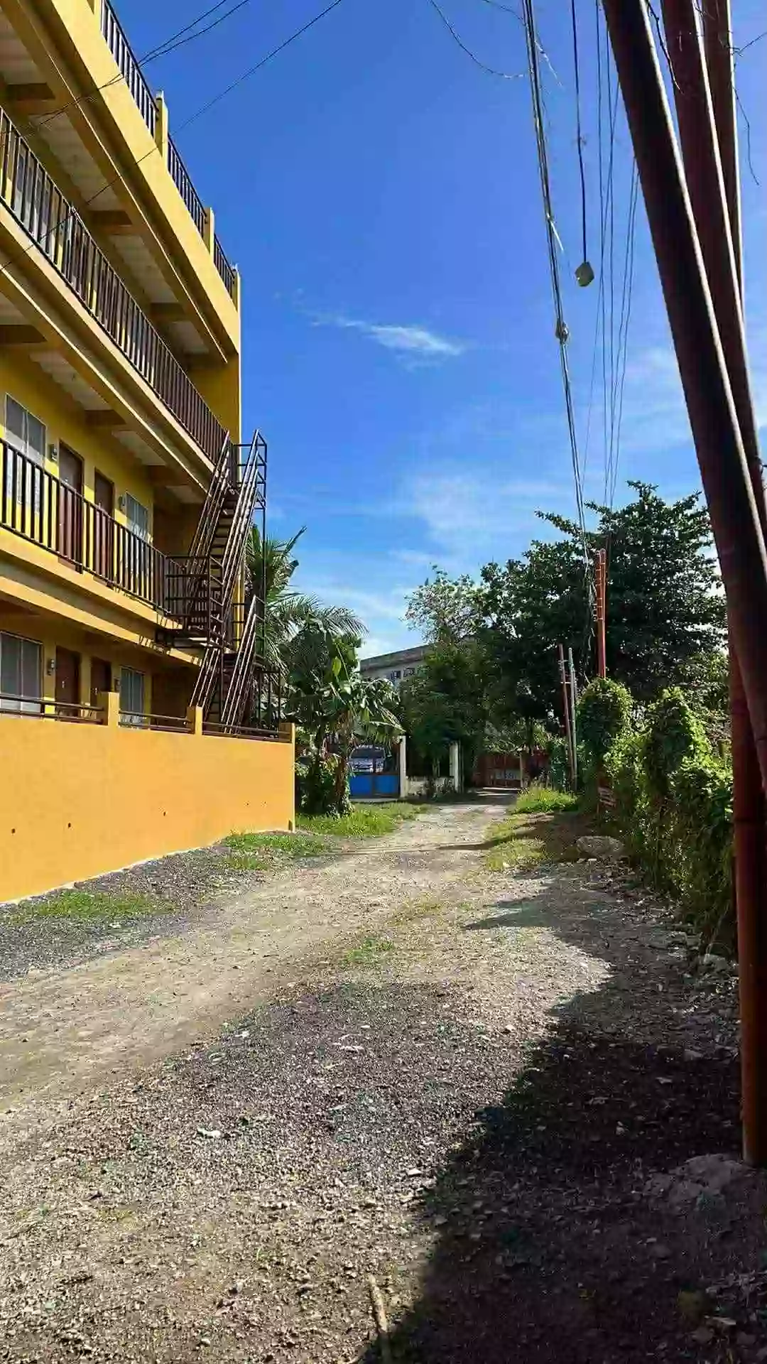 18-DOOR APARTMENT BUILDING WITH ROOFTOP IN BASAK, LAPU-LAPU CITY, CEBU — Apartment in Lapu-Lapu, Cebu, Philippines — Photo 3