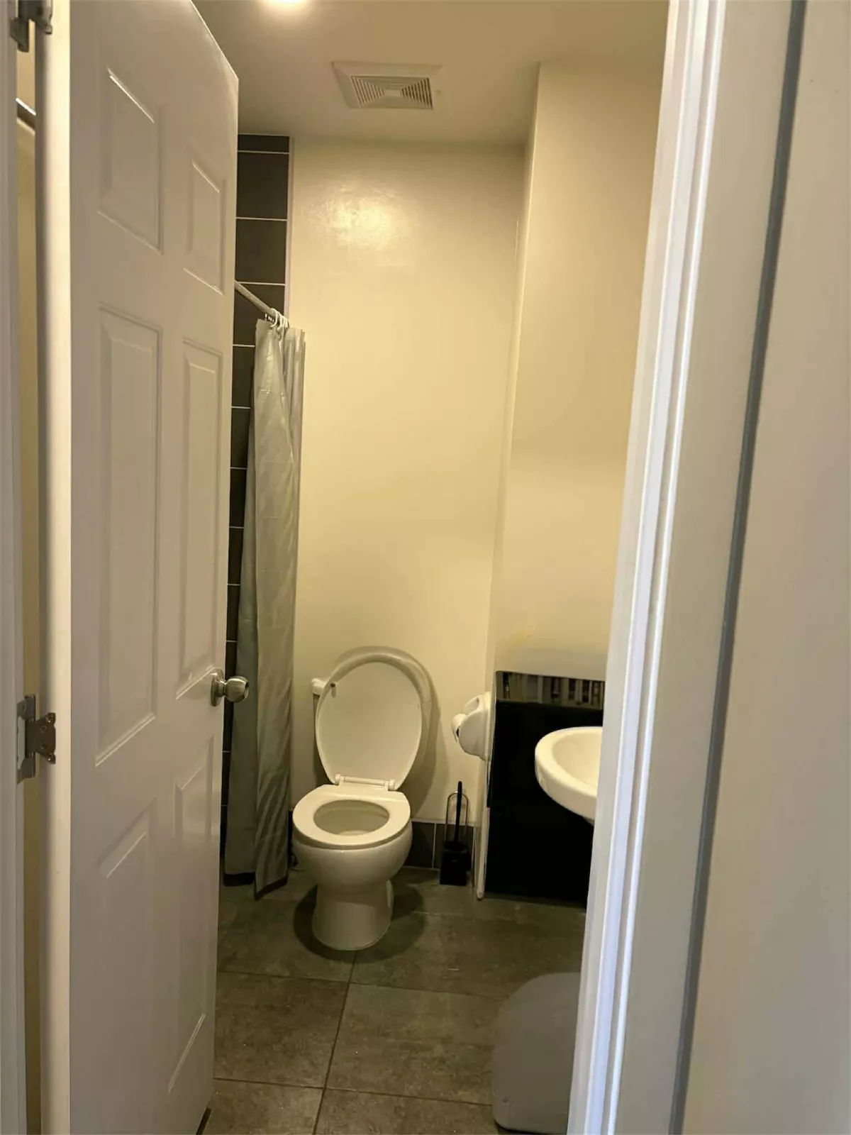 For Sale: Studio Condo in Amani Grand City Gate, Buhangin Davao — Studio in Panabo, Davao del Norte, 8105 — Photo 2