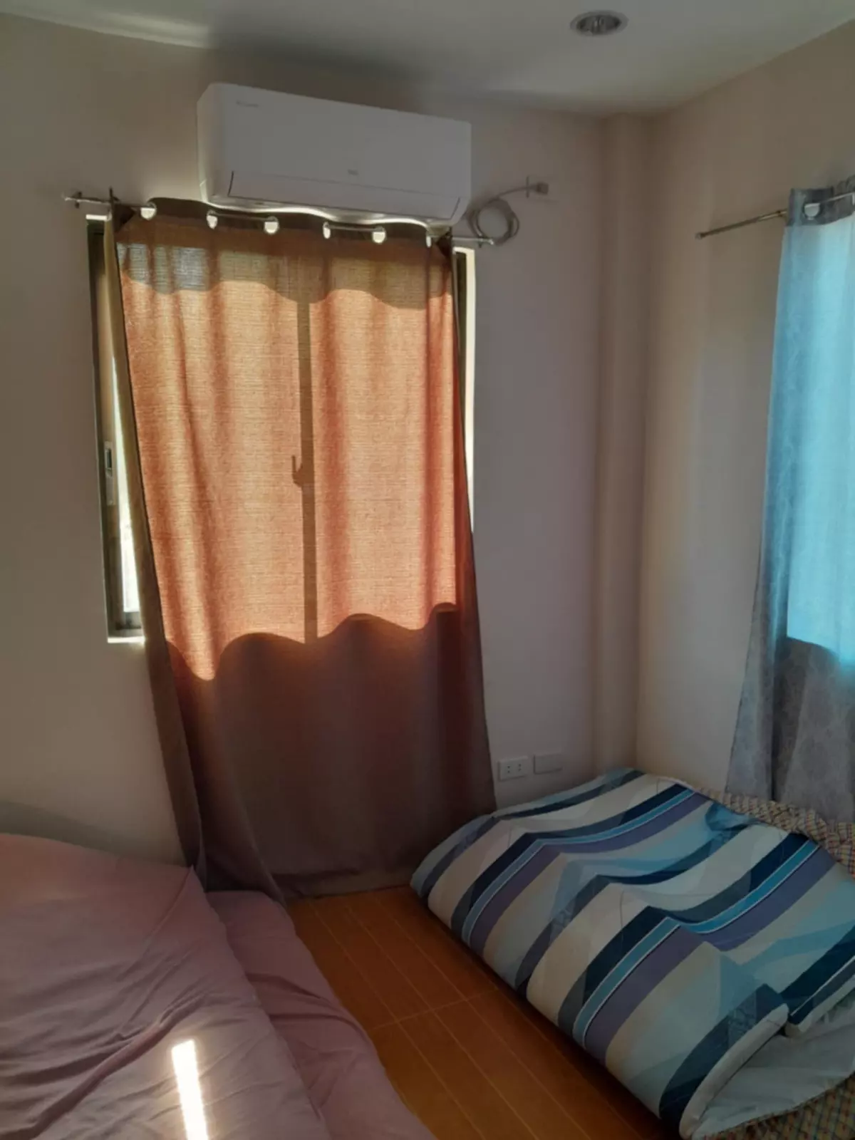SINGLE ATTACHED FOR ASSUME IN BREEZA PALMS — House and Lot in Masulog Road, Lapu-Lapu City, Cebu — Photo 2
