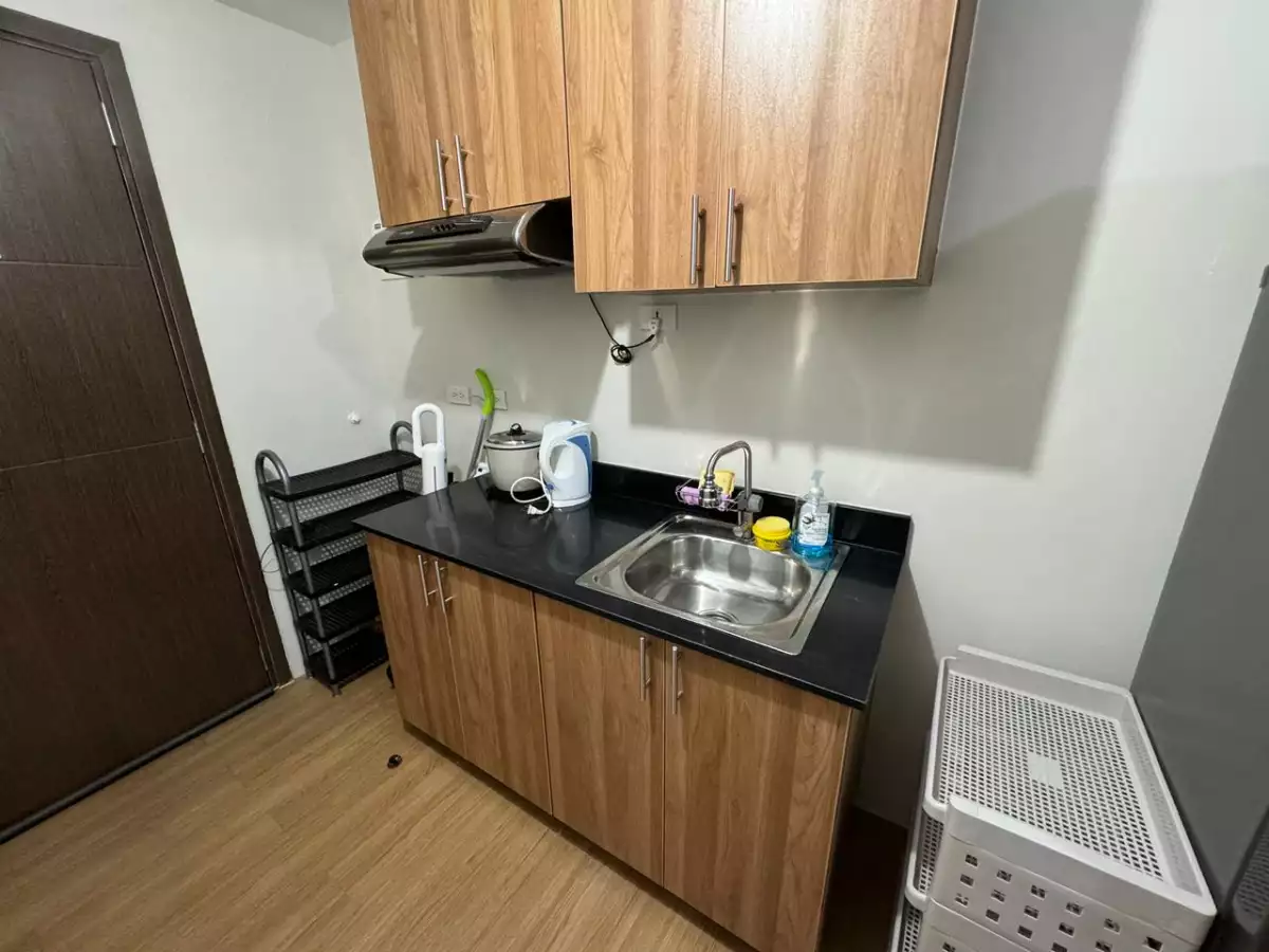 Prime Studio Unit for Sale at The Loop Towers — Studio in Cagayan de Oro, Philippines — Photo 5