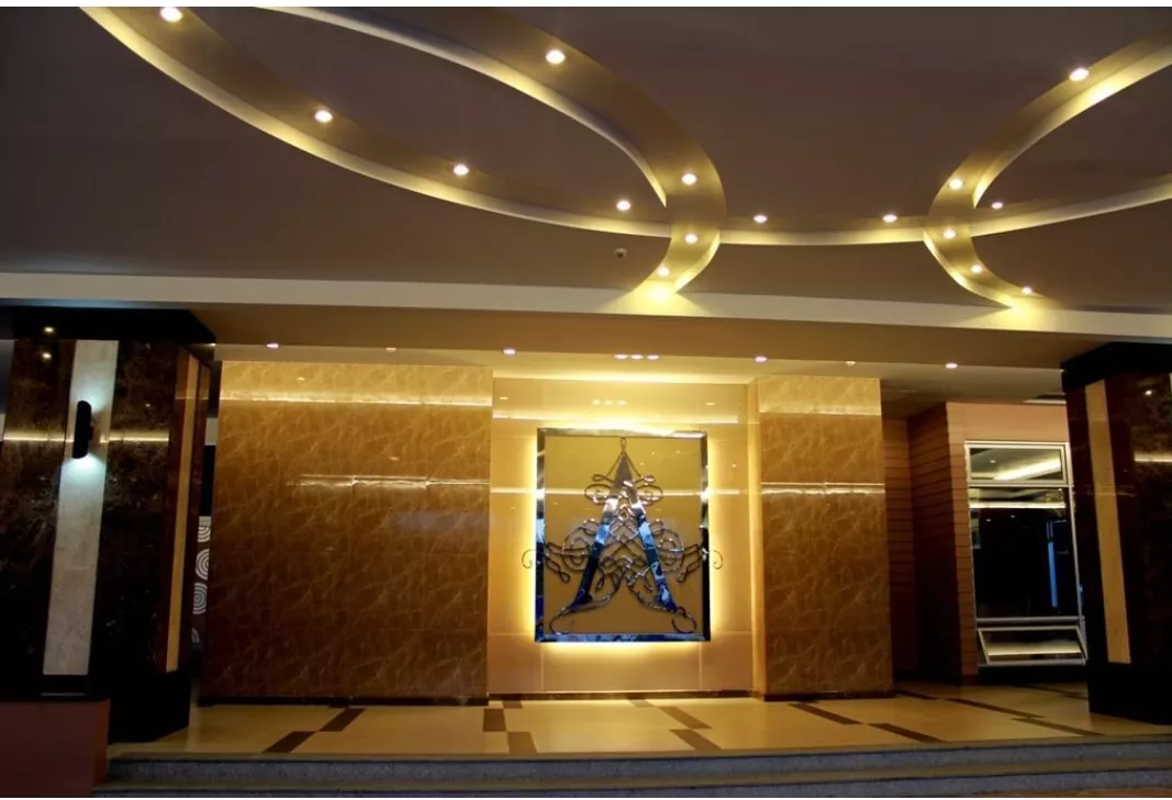 Avalon Penthouse (High End)