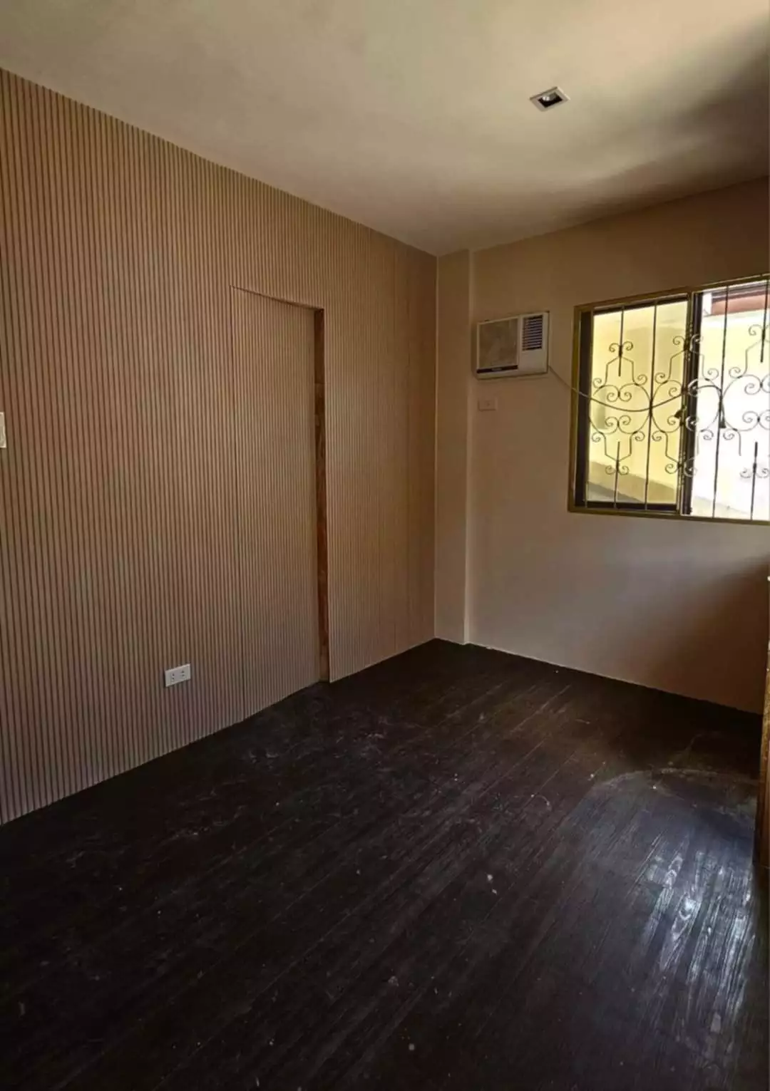 House and Lot near Ateneo de Cebu for Sale! — House and Lot in H Abellana, Mandaue City, Cebu — Photo 4