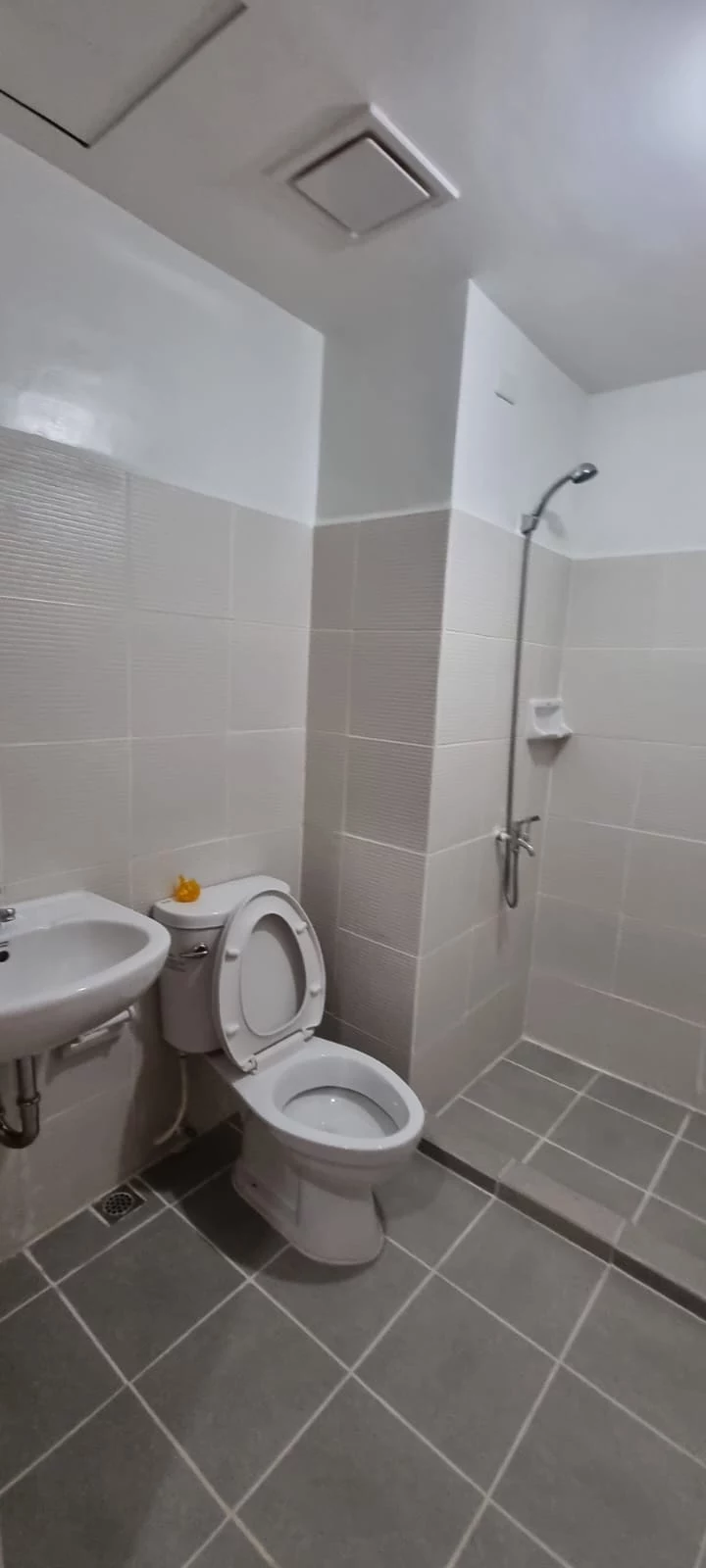 Open photo 16 of 20 — Ready For Occupancy Clean Title For 3M only