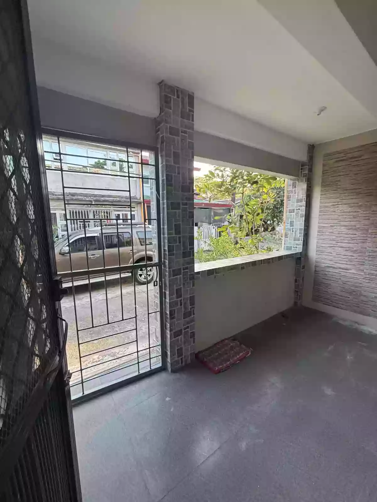 Townhouse For Sale! — Townhouse in Naga City, Camarines Sur, Philippines — Photo 2