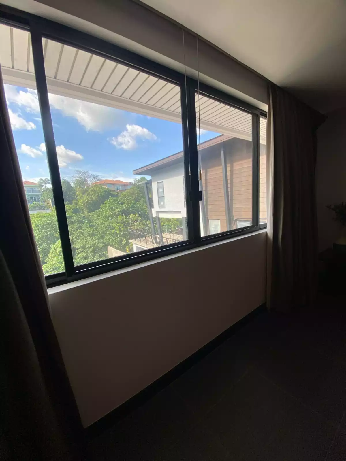 Open photo 17 of 61 — Maria Luisa House for Sale