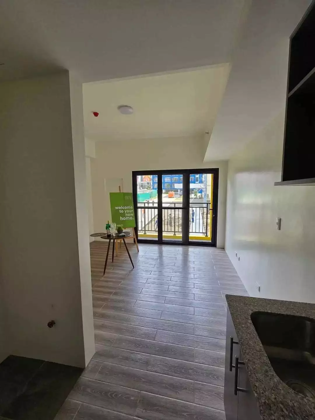 FOR SALE - STUDIO UNIT WITH BALCONY AND PARKING — Studio in Buhangin, Davao City, Davao del Sur — Photo 5