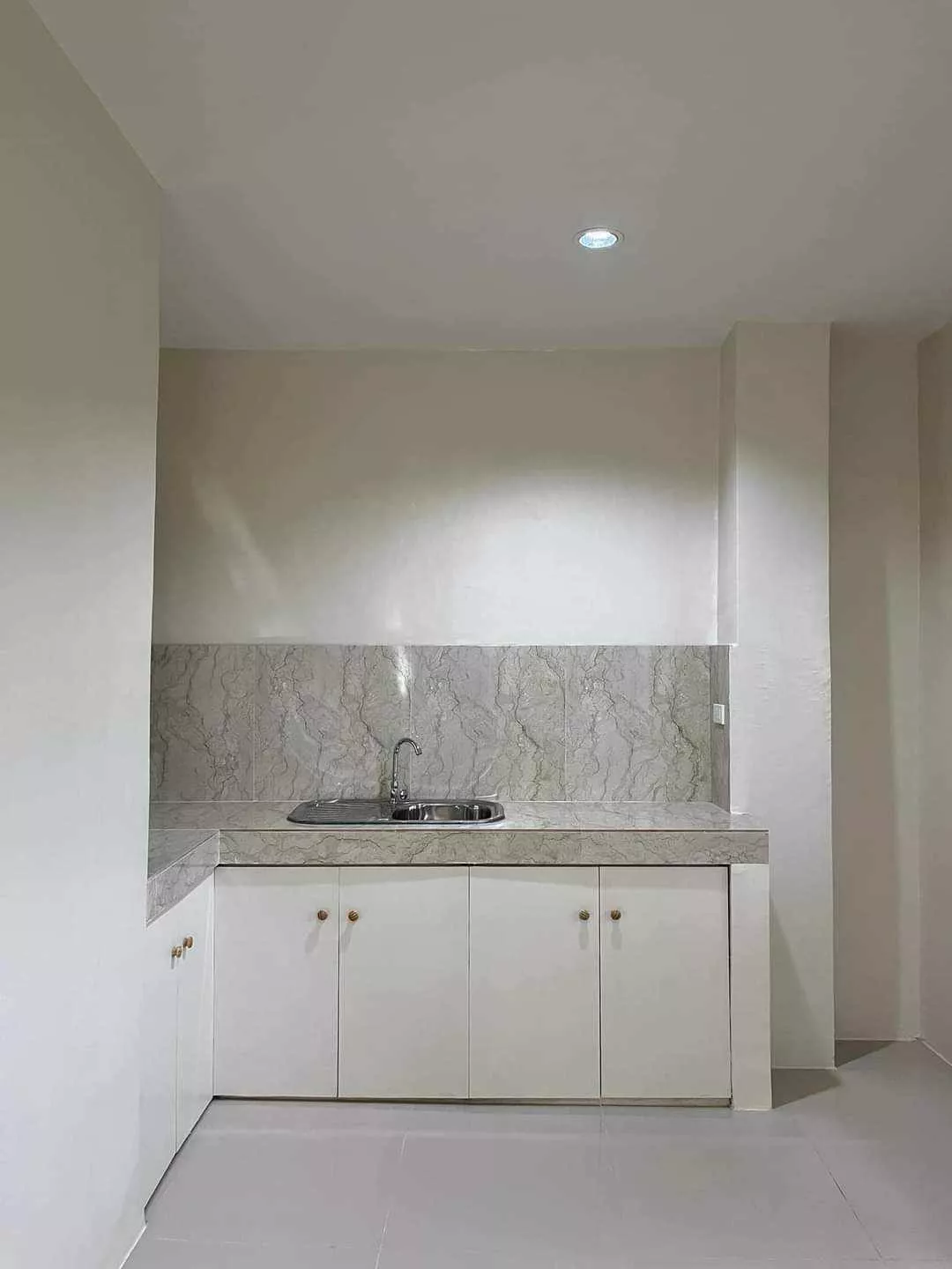 House and Lot for Sale — House and Lot in BUSAY HEIGHTS SUBDIVISIO, Cebu City, Cebu — Photo 4