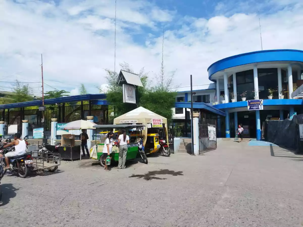 PRIME COMMERCIAL LOT FOR SALE infront of Kor. PROVINCIAL Hospital — Commercial Lot in Koronadal City, South Cotabato, Philippines — Photo 4