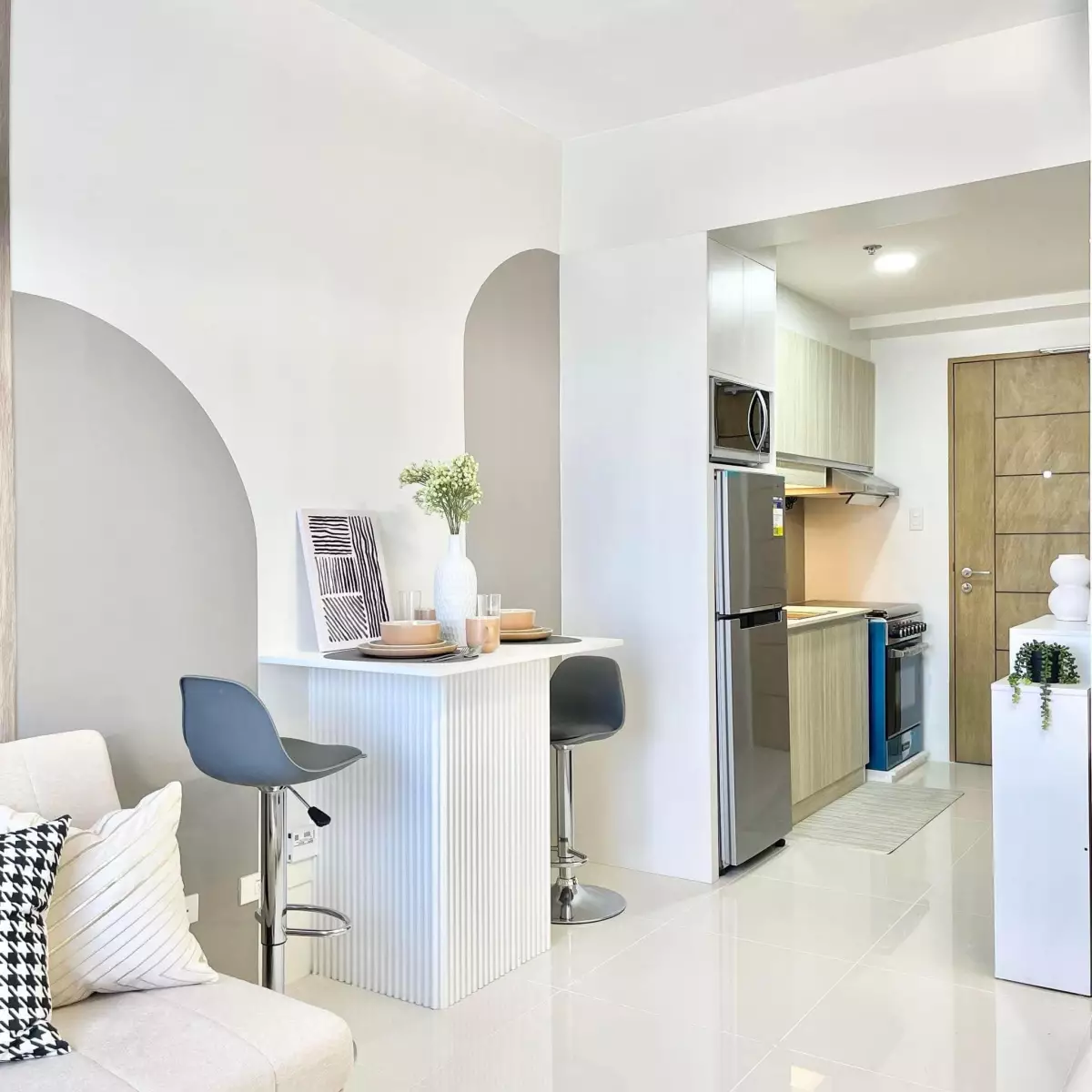 CCT 107-8526171163 — Studio in Pope John Paul II Avenue, Cebu City, Central Visayas — Photo 4