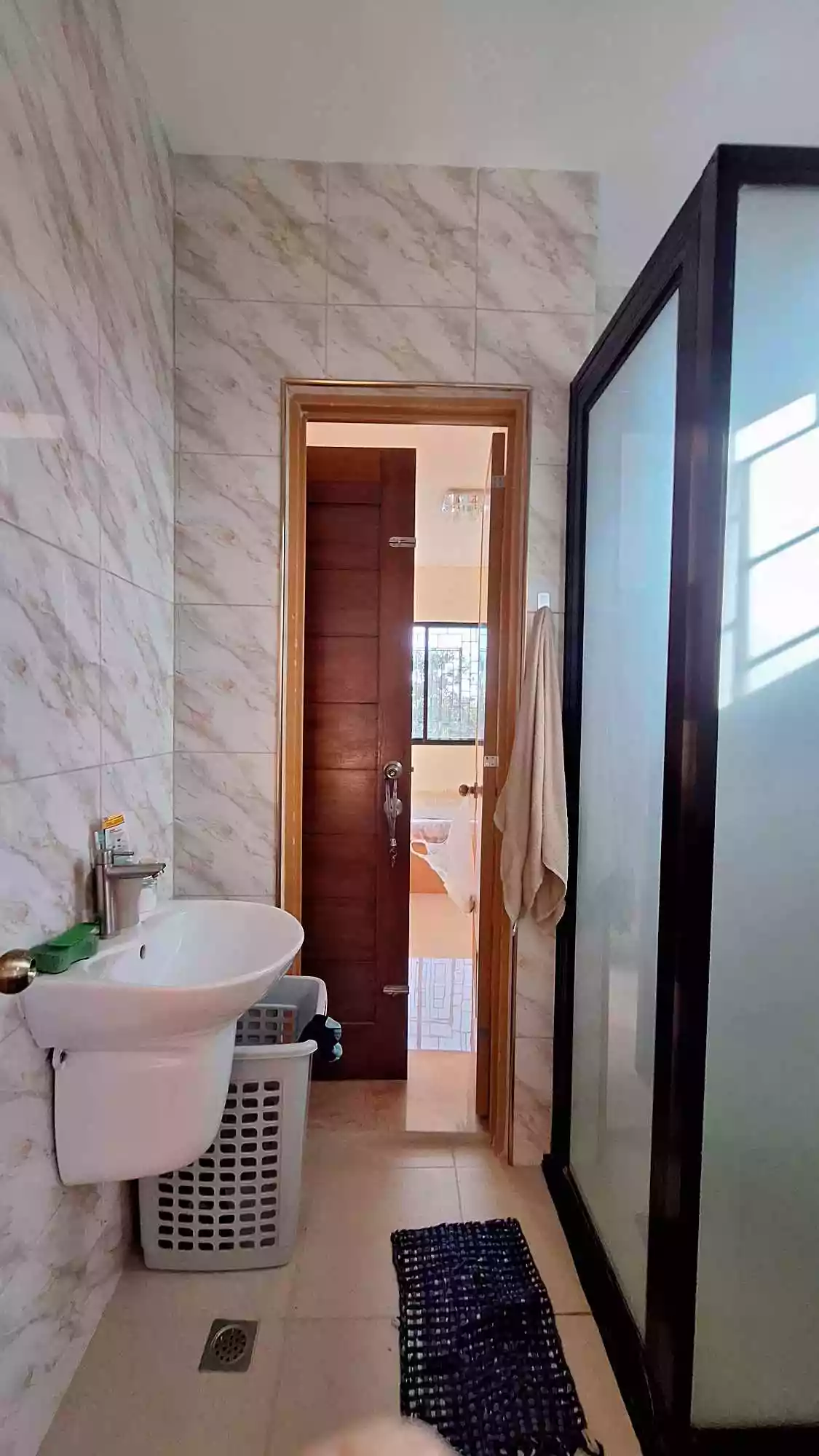 OWN this BRAND NEW HOUSE and LOT in Poblacion, Liloan Cebu for only 5.8M — House and Lot in Liloan, Cebu, Philippines — Photo 5