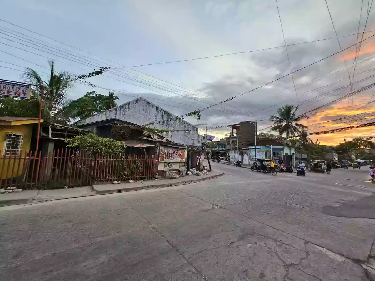 LOT ONLY FOR SALE AT THE HEART OF DANAO CITY! — Commercial Lot in Danao City, Cebu, Philippines — Photo 5