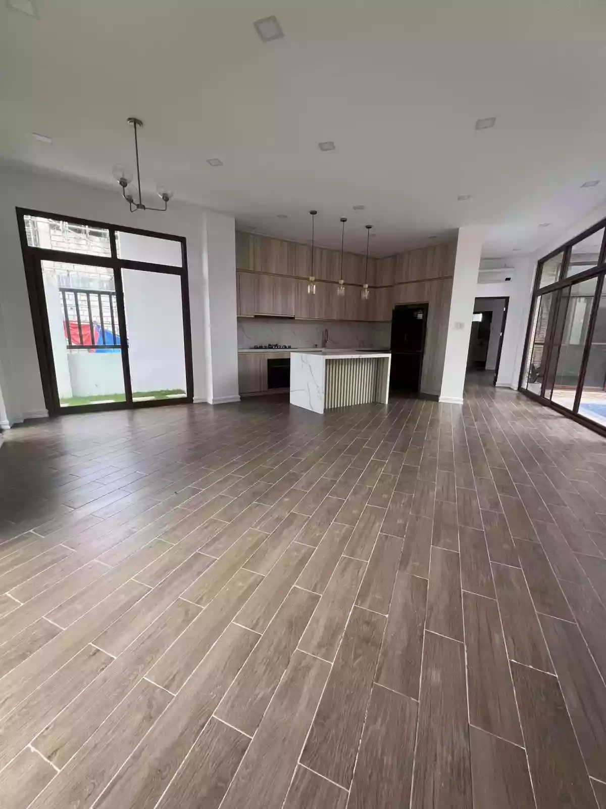 Newly Built House and Lot with For Sale — House and Lot in Ibabao - Gisi - Agus Road, Lapu-Lapu City, Cebu — Photo 5
